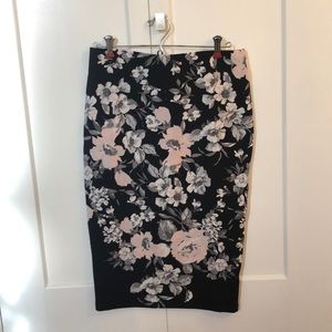 Jules and Leopold Floral Pencil Skirt
